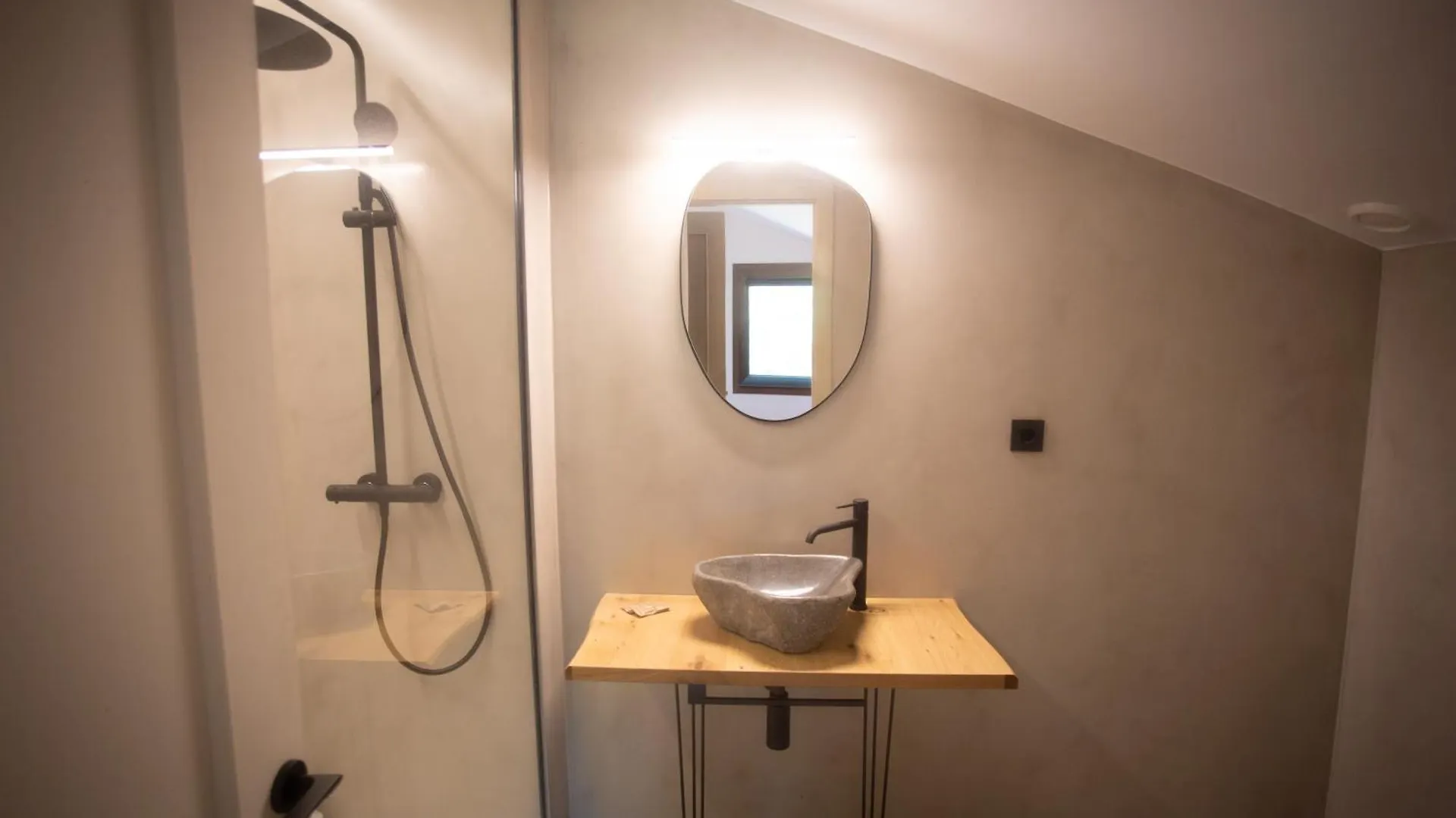 L'Indret Del Pedraforca Adults Only Hotel Saldes