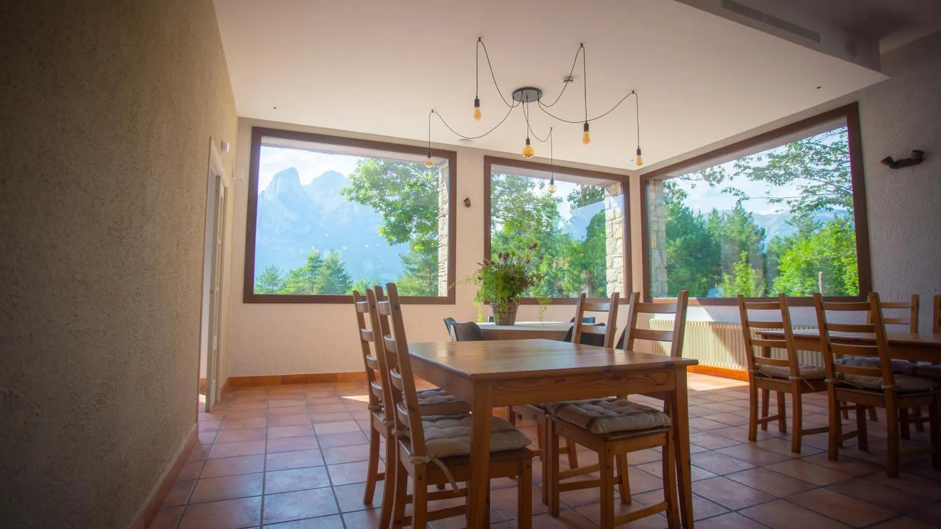 L'Indret Del Pedraforca Adults Only Hotel Saldes Spain